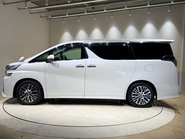 トヨタ ヴェルファイア ２．５ Ｚ Ｇエディション H29年 (中国) 99