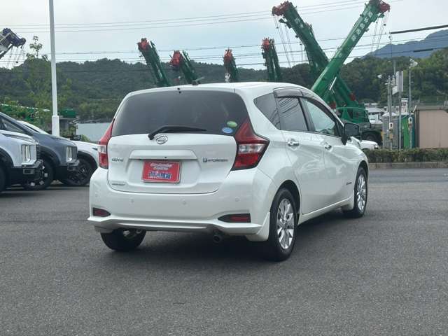 日産 ノート １．２ Ｅ－ＰＯＷＥＲ メダリスト R1年 (中国) 99