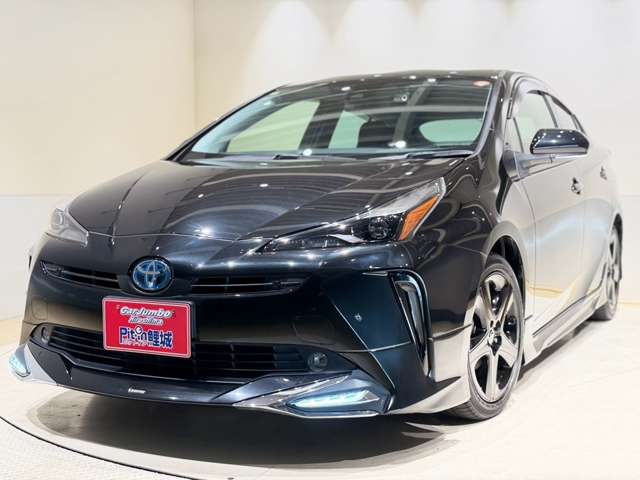 トヨタ プリウス １．８ Ｓ ツーリングセレクション ブラックエディション R3年 (中国) 99