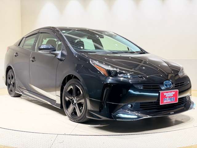 トヨタ プリウス １．８ Ｓ ツーリングセレクション ブラックエディション R3年 (中国) 99