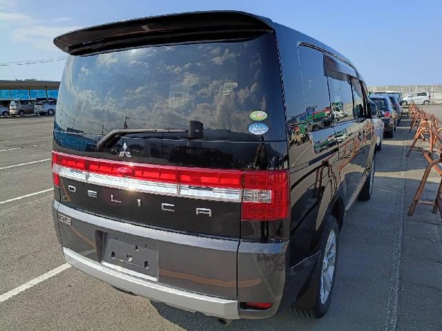 三菱 デリカ　Ｄ：５ ２．４ Ｇ ナビパッケージ ４ＷＤ H21年 (四国) 99