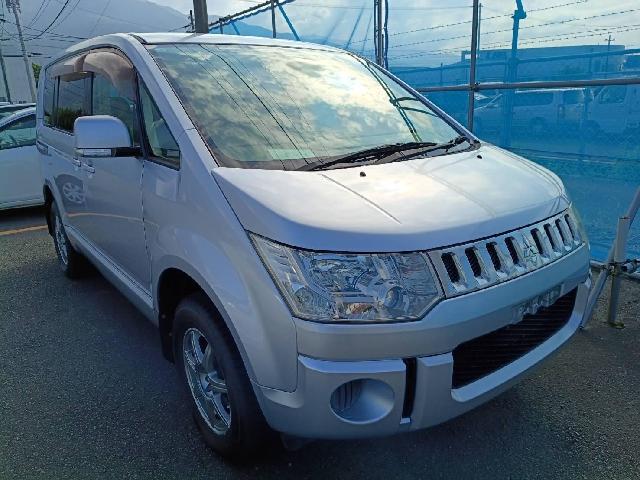 三菱 デリカ　Ｄ：５ ２．４ Ｍ ４ＷＤ H19年 (四国) 99