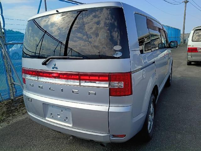 三菱 デリカ　Ｄ：５ ２．４ Ｍ ４ＷＤ H19年 (四国) 99