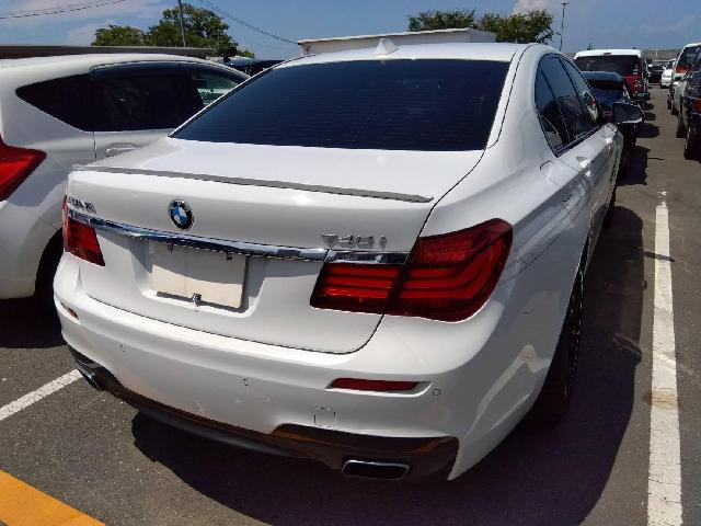 ＢＭＷ ７シリーズ ７４０Ｉ Ｍスポーツパッケージ H25年 (四国) 99