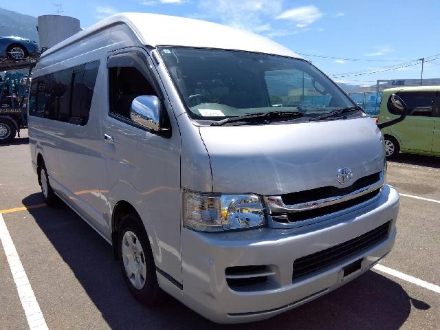 トヨタ ハイエースワゴン ２．７ グランドキャビン H21年 (四国) 99