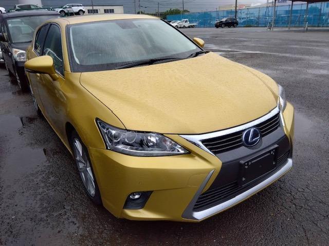 レクサス ＣＴ２００ｈ バージョンＬ H27年 (四国) 99