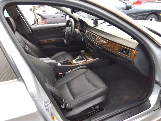ＢＭＷ ３シリーズ ３２５ｉ H17年 (四国) 99