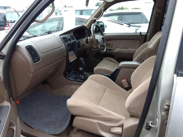 トヨタ ハイラックスサーフ ２．７ ＳＳＲ－Ｇ ４ＷＤ H12年 (四国) 99