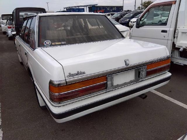 トヨタ クラウン ２．０ スーパーサルーンエクストラ S62年 (四国) 99