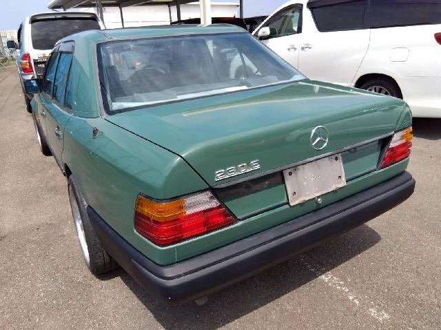 メルセデスベンツ ミディアムクラス ２３０Ｅ H1年 (四国) 99