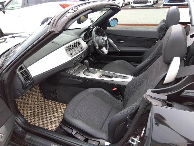 ＢＭＷ Ｚ４ ロードスター２．５Ｉ H15年 (四国) 99