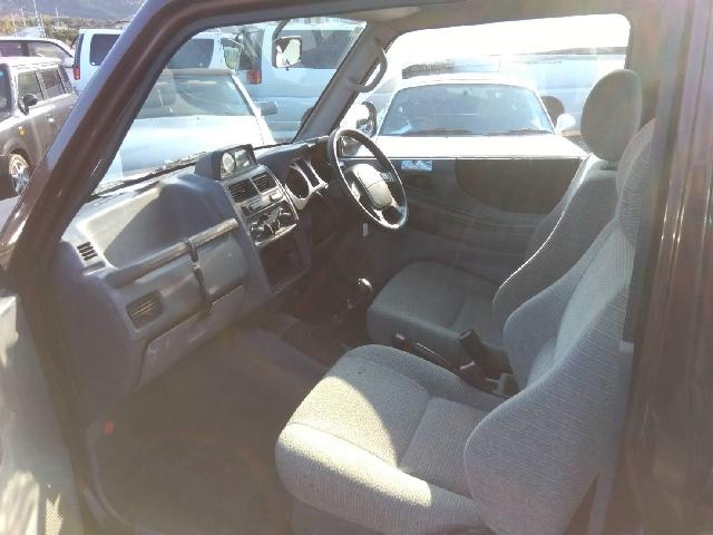 三菱 パジェロジュニア １．１ ＺＲ－ＩＩ ４ＷＤ H8年 (四国) 99