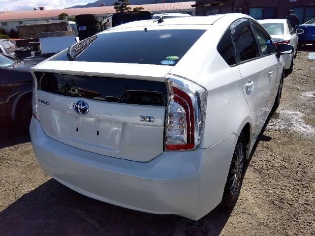 トヨタ プリウス １．８ Ｓ H24年 (四国) 99
