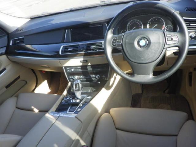 ＢＭＷ ５シリーズ ５５０Ｉ H23年 (四国) 99