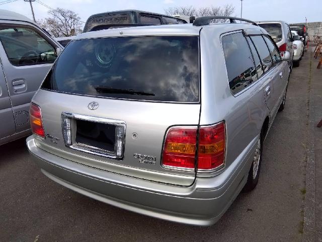 トヨタ クラウンエステート ２．５ アスリートＦＯＵＲ ４ＷＤ H12年 (四国) 99