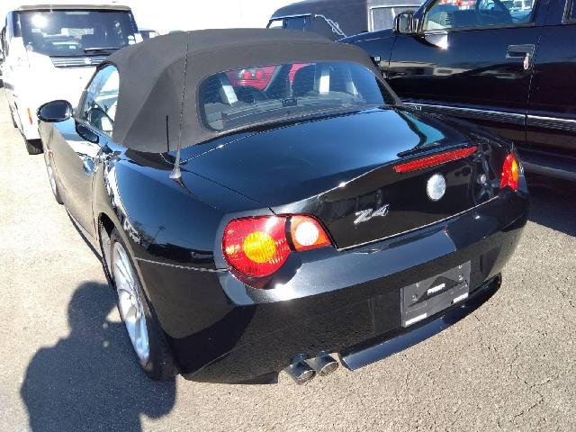 ＢＭＷ Ｚ４ ロードスター２．２Ｉ H16年 (四国) 99