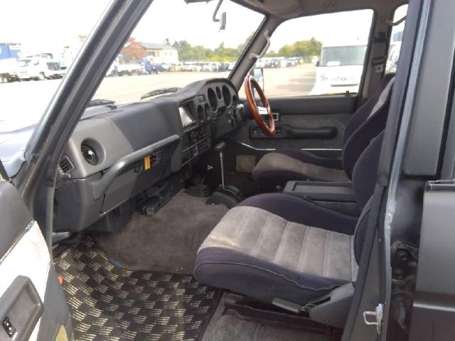 トヨタ ランドクルーザー７０ ４．０ ＶＸ ハイルーフ ４ＷＤ H1年 (四国) 99