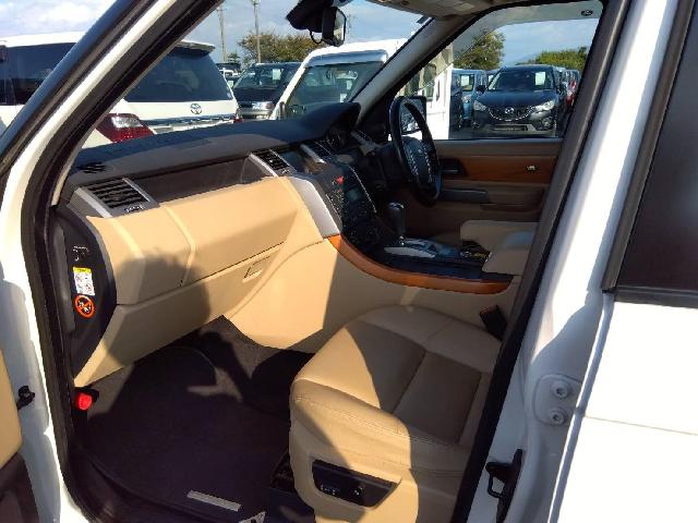 ランドローバー レンジローバー ４．４ Ｖ８ ４ＷＤ H20年 (四国) 99