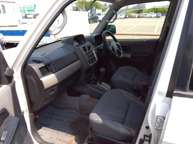 三菱 パジェロイオ １．８ ＺＲ ４ＷＤ H11年 (四国) 99