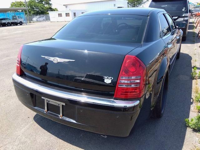クライスラー ３００Ｃ ５．７　ＨＥＭＩ H17年 (四国) 99