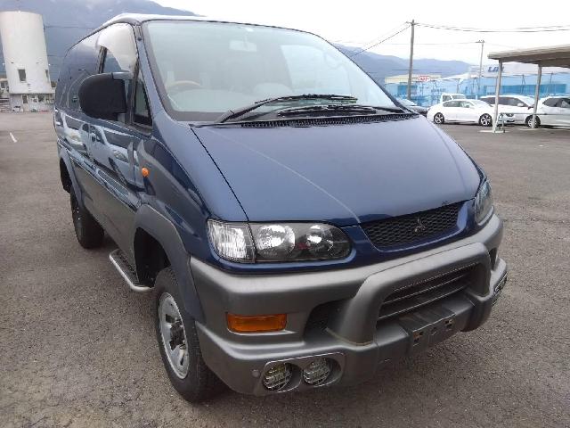 三菱 デリカスペースギア ３．０ ＸＲ ツインサンルーフ ４ＷＤ H13年 (四国) 99