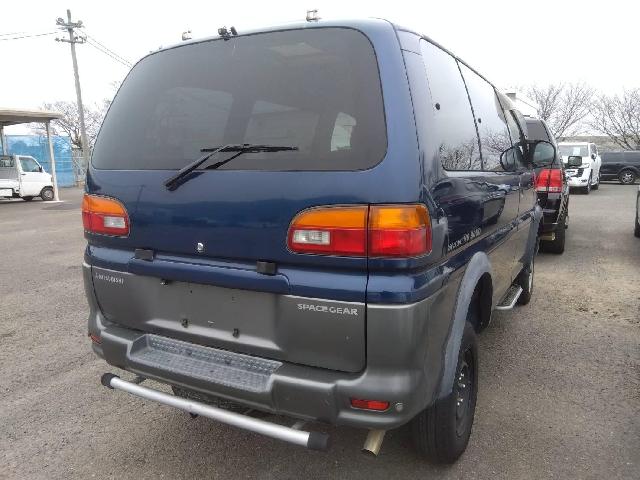 三菱 デリカスペースギア ３．０ ＸＲ ツインサンルーフ ４ＷＤ H13年 (四国) 99