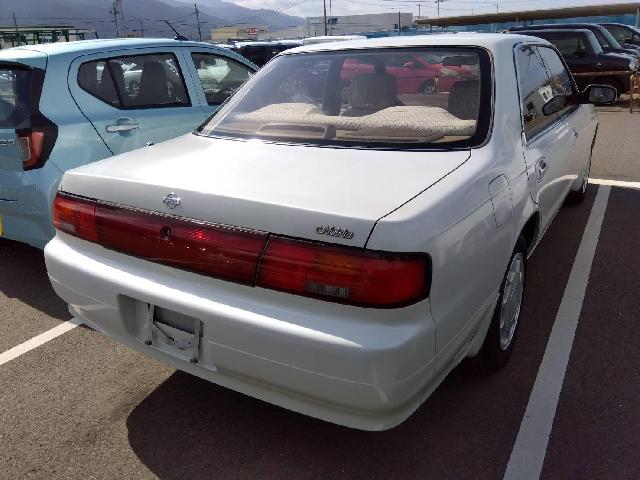 日産 ローレル ２．０ メダリスト H7年 (四国) 99