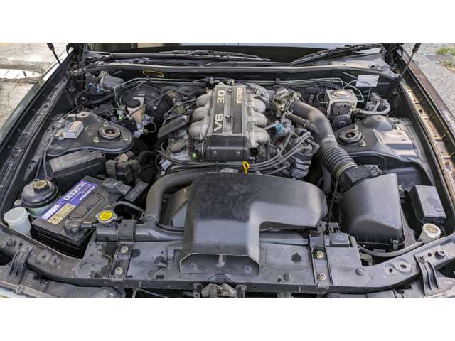 マツダ センティア ３．０ リミテッド Ｇ ４ＷＳ装着車 H8年 (四国) 99
