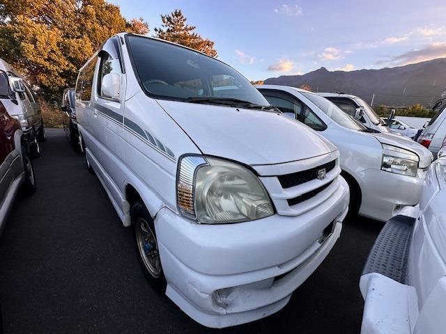 トヨタ ツーリングハイエース ３．０ ディーゼルターボ ４ＷＤ H12年 (四国) 99