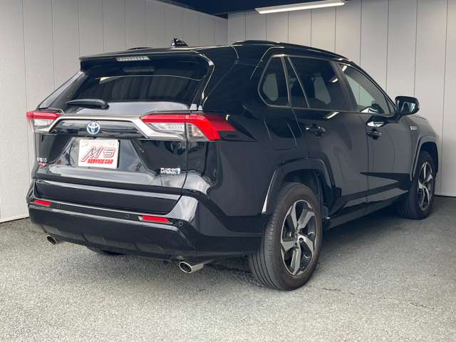 トヨタ ＲＡＶ４　ＰＨＶ ２．５ Ｇ Ｚ Ｅ－ＦＯＵＲ ４ＷＤ R4年 (東北) 99