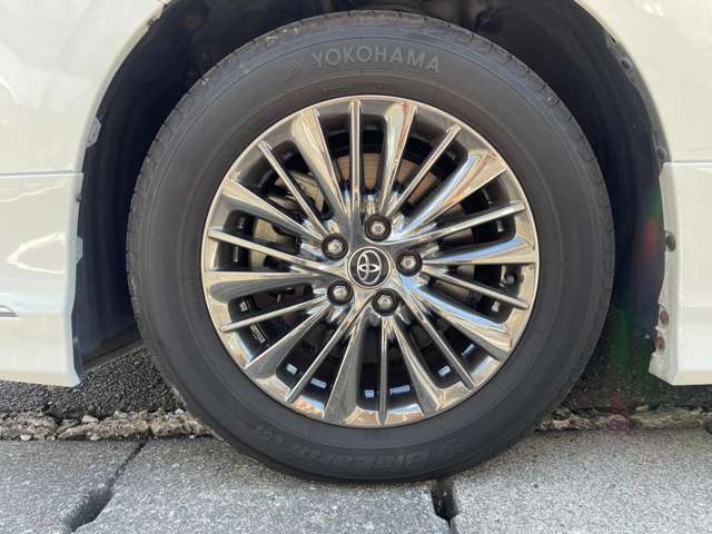 トヨタ ヴェルファイア ３．５ エグゼクティブラウンジ R1年 (東海) 99