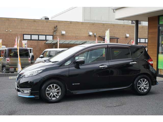 日産 ノート １．２ Ｅ－ＰＯＷＥＲ Ｘ H29年 (関東) 99