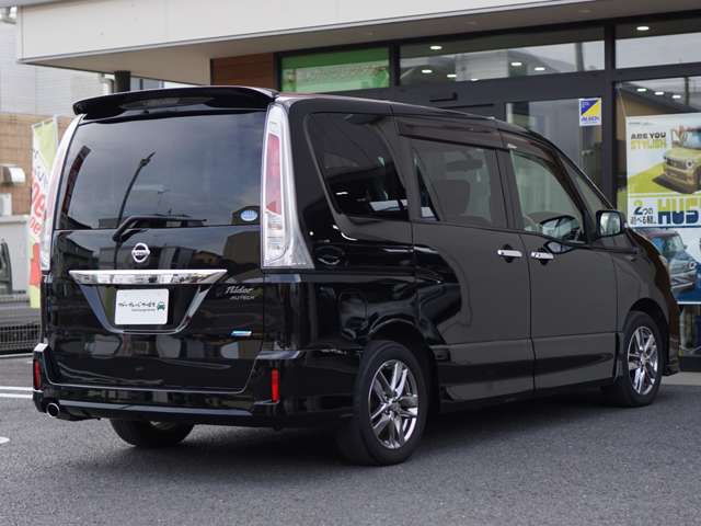 日産 セレナ ２．０ ライダー ブラックライン H24年 (関東) 99