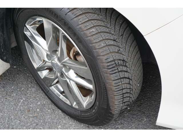 日産 セレナ ２．０ ライダー ブラックライン H24年 (関東) 99