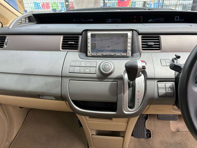 ホンダ ステップワゴン ２．０ Ｇ スタイルエディション H19年 (関東) 99