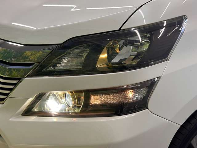 トヨタ ヴェルファイア ２．４ Ｚ ゴールデンアイズＩＩ H26年 (近畿) 99