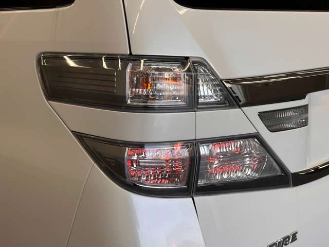 トヨタ ヴェルファイア ２．４ Ｚ ゴールデンアイズＩＩ H26年 (近畿) 99