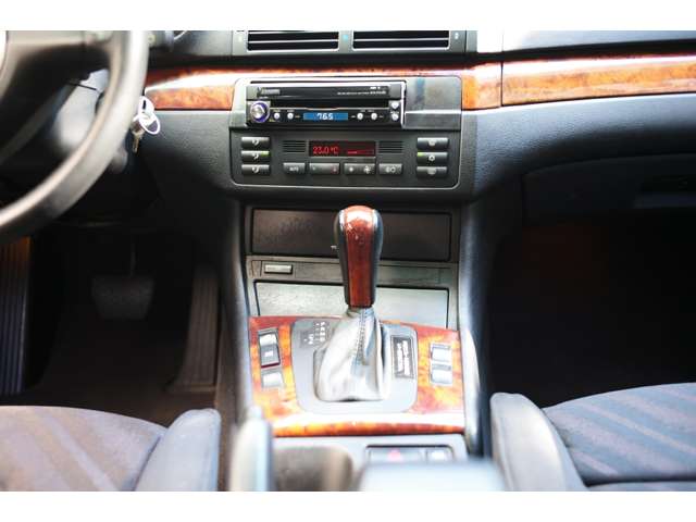 ＢＭＷアルピナ Ｂ３ ３．３ リムジン スイッチトロニック H14年 (近畿) 99