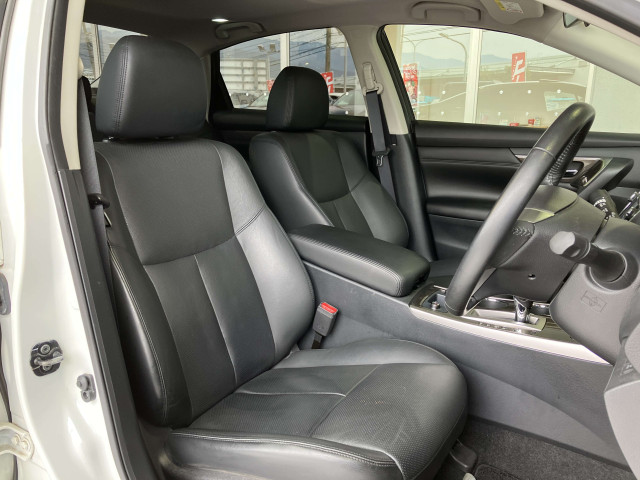 日産 ティアナ ２．５ ＸＶ ナビＡＶＭパッケージ H30年 (近畿) 99