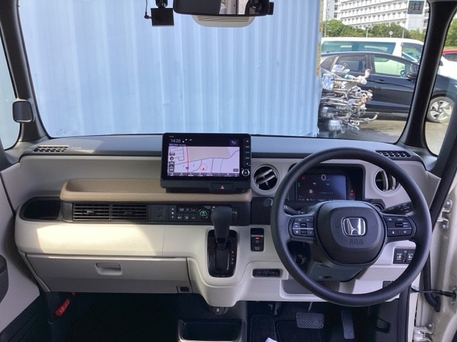 ホンダ Ｎ　ＢＯＸ ６６０ ファッションスタイル ２トーン R7年 (近畿) 99