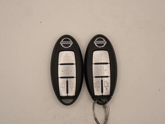 日産 セレナ ２．０ ハイウェイスター Ｖ R4年 () 99