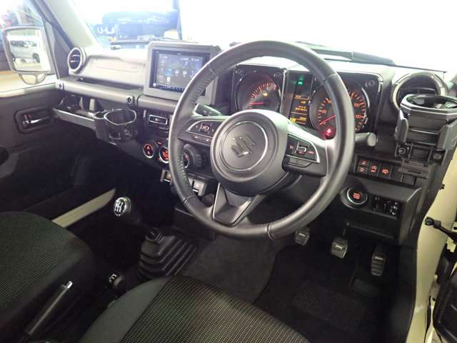 スズキ ジムニー ６６０ ＸＣ ４ＷＤ R5年 () 99