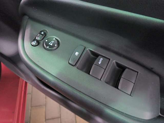 ホンダ フィット １．３ ホーム R2年 () 99