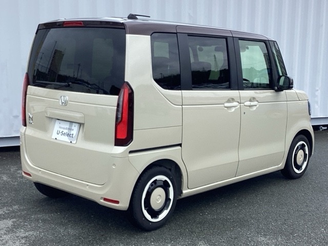 ホンダ Ｎ　ＢＯＸ ６６０ ファッションスタイル ２トーン R7年 (近畿) 99