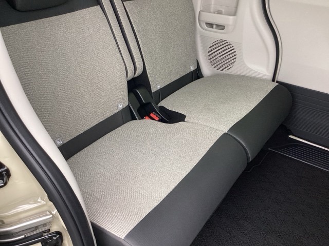 ホンダ Ｎ　ＢＯＸ ６６０ ファッションスタイル ２トーン R7年 (近畿) 99