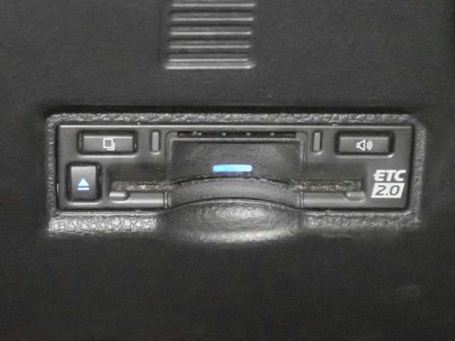 トヨタ ヴォクシー １．８ ハイブリッド Ｓ－Ｚ R6年 (近畿) 99