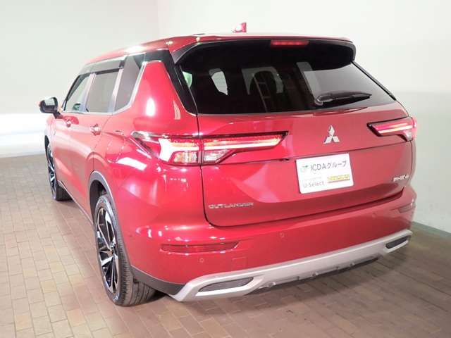 三菱 アウトランダーＰＨＥＶ ２．４ Ｇ ４ＷＤ R5年 (近畿) 99