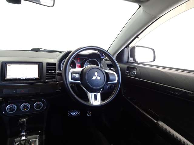 三菱 ランサー ２．０ ＧＳＲ Ｘ ４ＷＤ H21年 (関東) 99