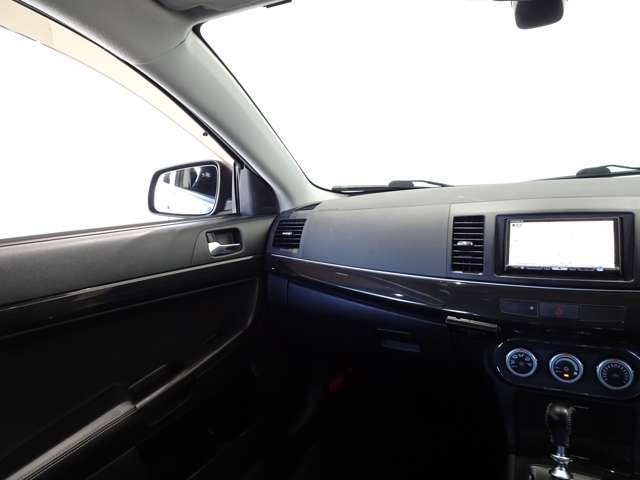 三菱 ランサー ２．０ ＧＳＲ Ｘ ４ＷＤ H21年 (関東) 99