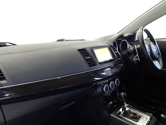 三菱 ランサー ２．０ ＧＳＲ Ｘ ４ＷＤ H21年 (関東) 99